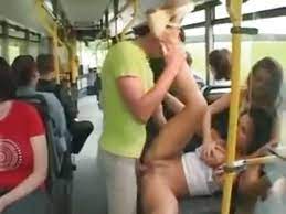Im buss gefickt