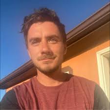 What are the holiday hours for the DMV in FairPlay?