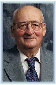 Obituary of MacKinnon, James " Howard "