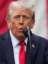 The Masters: Defending champion reacts to bizarre penalty during Women's  Amateur