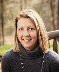 Cindy Puckett, INSURANCE AGENT