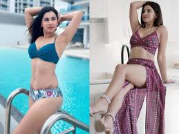 Annie Sharma | Charvi Bhatt - @anniesharma_bossgirlannie - Telemetrio