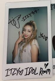 Yuna Idol Room Polaroid Itzy Yuna Stan Facebook