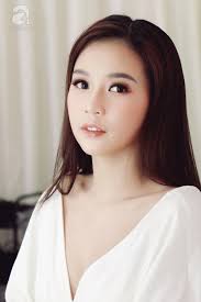 Sam: Có 2 triệu USD, tiền dành dụm mua nhà, mua đất chứ không dành cho hàng  hiệu!