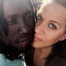 Stream Laurence Schultz music