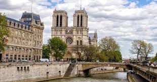 ​ paʁi (listen)) is the capital and most populous city of france, with an estimated population of 2,175,601 residents as of 2018, in an area of more than 105 square kilometres (41 square miles). Paris Bucket List 45 Must Have Experiences In Paris Earth Trekkers