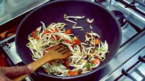 Resep tumis toge ikan asin. Tumis Toge Ikan Asin Sere Manis Cikini Youtube