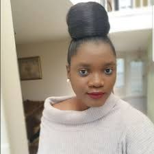 Blake Shelton ain't no hollaback boy. Gwen Stefani spills some secrets  about some of her most iconic songs.