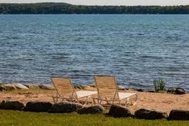 Sunrise acres cottages are weekly rentals on torch lake just north of elk rapids and kewadin. Torch Lake Michigan