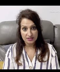 LIVE chat with Priyanka Kanvinde Mrs Classic Universe 1 directly from the  airport!