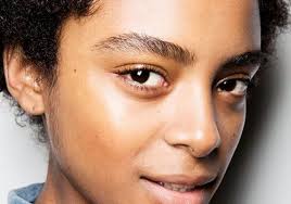 It not only ensures that there are no dangerous side effects on your skin but is by applying jatamansi oil on your skin, you can manage to prevent skin infections and early ageing owing to its antifungal and antioxidant components. What Age Does Acne Really Go Away