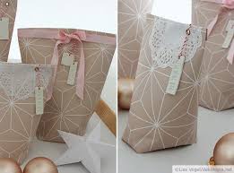 Das Runde Muss Ins Eckige Geschenktuten Dekotopia Geschenke Geschenke Verpacken Flaschen Geschenktute Basteln