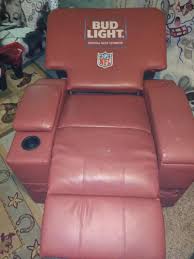 Officially licensed bud light full color printed logo is protected by the acrylic top. Ultimate Nfl Superbowl Bud Light Recliner For Sale In Crowley Tx 5miles Buy And Sell