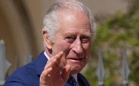 Carlos III: Sus 32 ahijados que esperan ser invitados a coronación