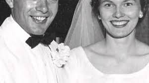 Chuck and Carolyn Russell 50th wedding anniversary