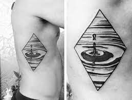 It doesn't matter what kind of feeling or thought you want to express with a tattoo — large picture on your rib cage will definitely attract attention of the people around you. How Bad Do Rib Tattoos Hurt Rib Cage Pain Reality