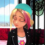 Felix is hanging out with Adrien one day and Lila drops by. Felix is  suspicious of Gabriel letting this random girl inside his...