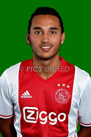 Ezra walian akhirnya bergabung dengan persib bandung. Ezra Walian Submissions Cut Out Player Faces Megapack