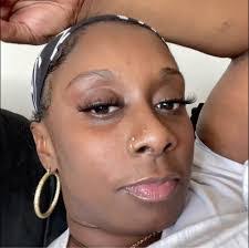 Thera Williams's Instagram, Twitter & Facebook