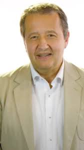 Tema "Luchadores" Letra y música: Juan Nobile Para Alberto Perassi y Alicia  Ostri Músicos: Juan Nobile Nestor Trivero Diego Contesti Nahuel Terán  Triple Frontera María Sol Rodriguez Grabacion: Pablo Parente. Fotografias y