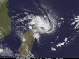 In january 2021 category 2 tropical cyclone eloise brought devastation to parts of the second was tropical storm eloise, which was stronger (category 2), but moved along a. Tempestade Eloise Deve Atingir Sul De Mocambique No Fim De Semana