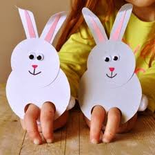 60 Kreative Und Leichte Oster Bastelideen Und Tipps Fur Eine Amusante Ostereiersuche Wohnideen Und Dekoration Basteln Ideen Ostern Ostern Hasen Basteln Basteln Mit Kleinkindern Ostern