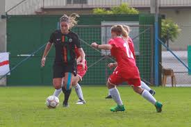 Sei un dilettante o un professionista del mondo del calcio? Venezia Fc Femminile L Operazione Di Agata Centasso E Andata A Buon Fine Venezia F C