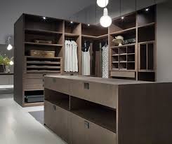 Begehbarer Kleiderschrank Schranksysteme Fur Ordnung Kleiderschrank Begehbarer Kleiderschrank Garderobe Schrank