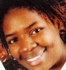 When you talk of beauty ❤️, Beatah Mangethe was beautiful 😻. Plus, she was  multi-talented, being a musician and actor as well. I loved her when she  acted as Hlengiwe Mntanami on