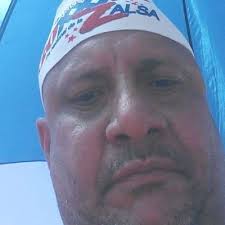 Edy Vélez (@edy_velez)