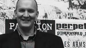 MASS GRAVE, PADALISHT