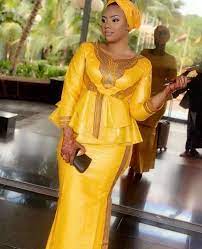 Voir plus d'idées sur le thème model bazin femme, mode africaine, robe africaine. Model Broderie Bazin Femme 2019 Robe Africaine En Bazin Robe Africaine En Dentelle Model Robe Pagne Africain Mode Africaine Moderne Robe Africaine Boubou Robe Africaine Femme Broderie Est Le Terme