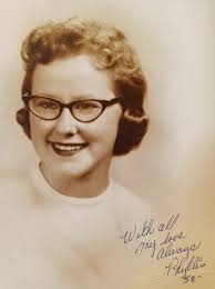 Phyllis and her beautiful mother, Louise. 🎤I'm Calling You