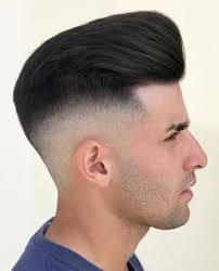 Many men find it difficult to find the best hairstyle or haircut that suits them. 10 Exquisite Hairstyles For Men With Straight Hair
