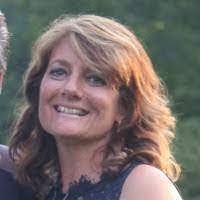 Deborah Farwell's Instagram, Twitter & Facebook