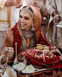 Gorgeous Deepika Padukone Portrait From Their Konkani Wedding See More On Wedmegood Com Wedmegood Indianwedd Celebrity Bride Bollywood Wedding Indian Bride