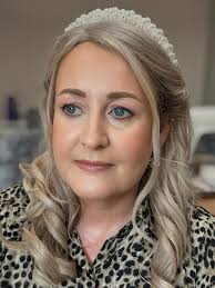 Candice Devine (@simplydevinemakeup) • Instagram photos and videos