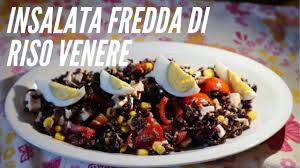 Si tratta di riso nero bollito successivamente condito a piacere! Insalata Fredda Di Riso Venere Ricetta Facile E Veloce Youtube