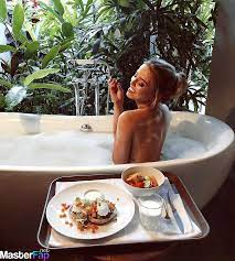 Angela Paskevic Free Nudes Album 11 Pictures | MasterFap.net