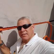 Quantos litros de óleo pega a caixa de câmbio do kwid?