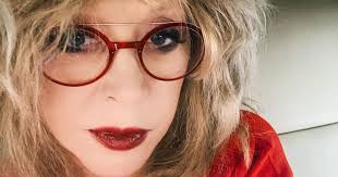 Максим галкин показал, как учит детей ораторскому искусству. Alla Pugacheva V Kupalnike Foto Glamur Tch Ua