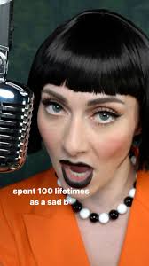 I love qveen herby so much! Her and prof together would be amazing! Imagine  the viiiibbbeesss omg