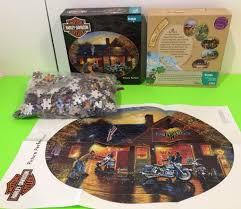 Play full screen, enjoy puzzle of the day and thousands more. Great Looking Harley Davidson Picture Perfect 750 Piece Jigsaw Puzzle Cameo Collection Measures 26 3 Harley Davidson Pictures Harley Davidson Buffalo Games