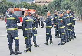 Jun 09, 2021 · bomberos del ayuntamiento de logroño han sofocado el incendio en una vivienda de la calle pío xii de la capital, a las 15,15 horas, según ha informado sos rioja 112, que ha señalado que no se. El Cuerpo De Bomberos Sera Reforzado Con 5 Nuevas Plazas El Pueblo De Ceuta