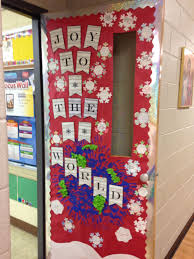 Pin By Marina Mikolajczyk On Creative Classroom Classroom Christmas Decorations Winter Door Decorations Classroom Christmas Classroom