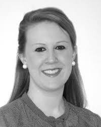 Elsa Dones's Instagram, Twitter & Facebook