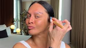 Sasha Colby's 10 Minute Out-of-Drag Makeup