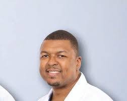 Sharon Liles's Instagram, Twitter & Facebook