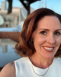 Filled in anchoring tonight and decided to take a quick break and head to  the rooftop of the station as the sun was going down. So glad I did.