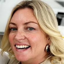 Is conflict between Sales and Operations impeding your customers'  experience? Here are two ways to bring the teams closer together.